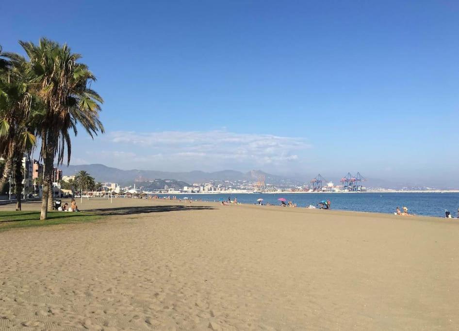 Ayala Beach Apartment Málaga Dış mekan fotoğraf