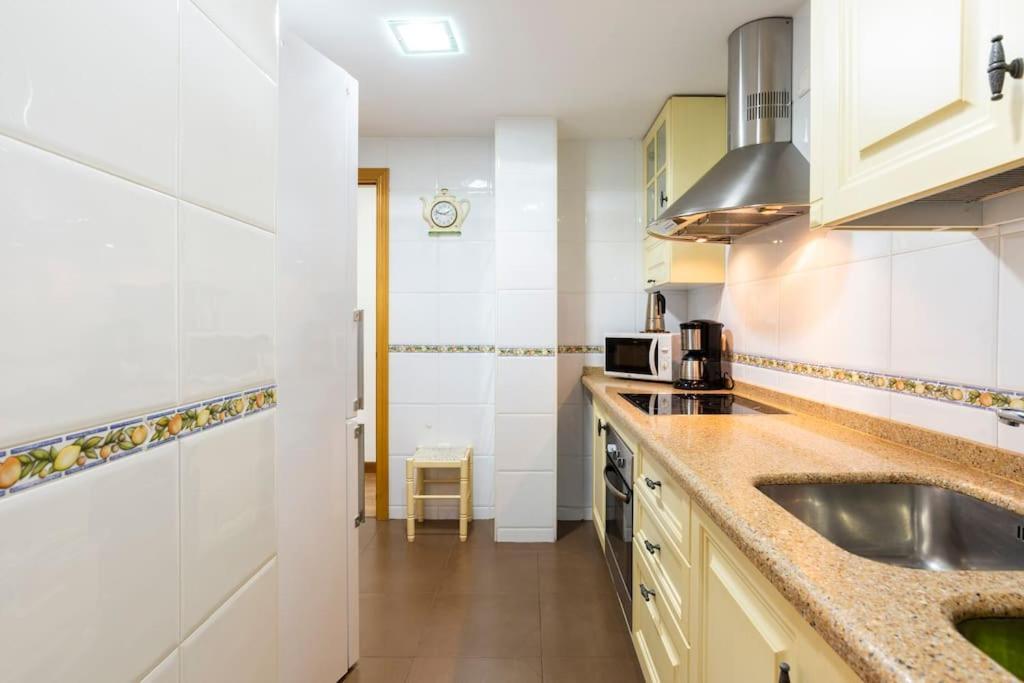 Ayala Beach Apartment Málaga Dış mekan fotoğraf