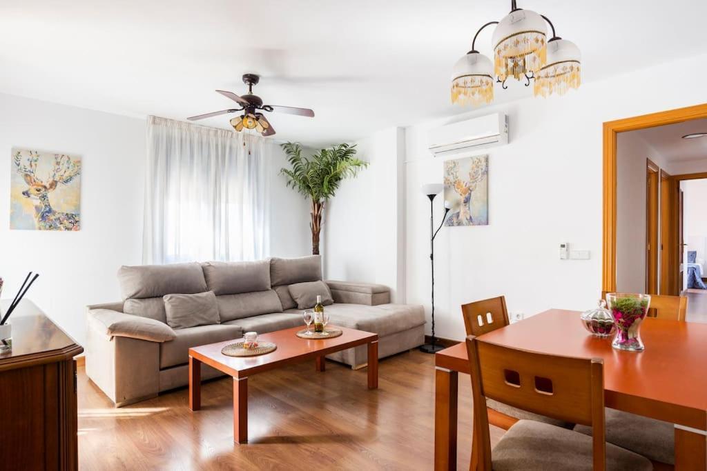 Ayala Beach Apartment Málaga Dış mekan fotoğraf